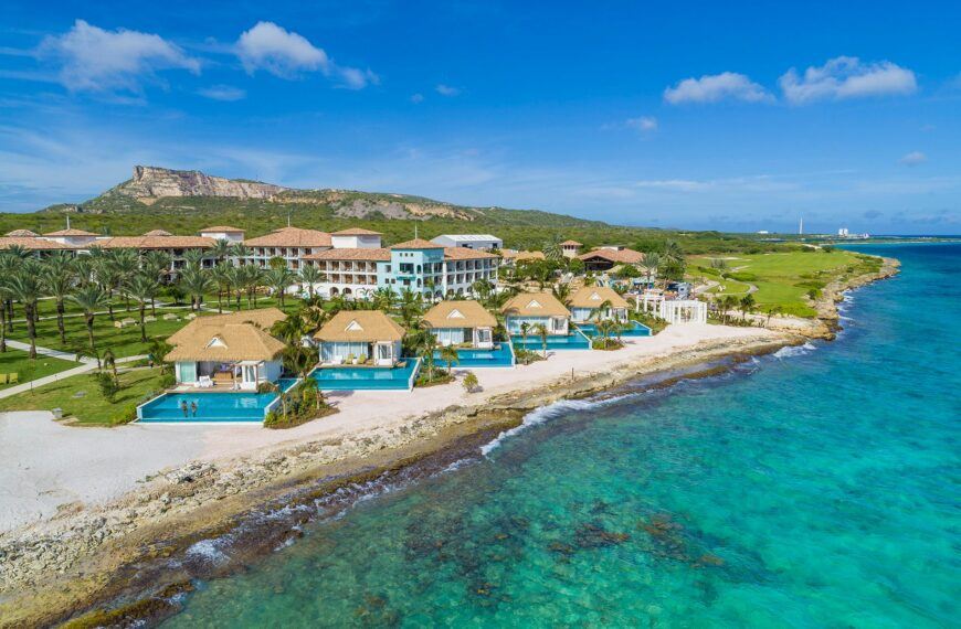 where is best place to honeymoon in July