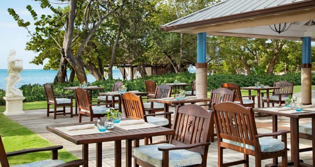 romantic dining Sandals